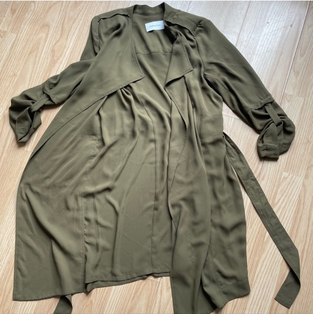 Aritzia Babaton Quincey Flowy Trench Jacket sz S - Picture 3 of 7
